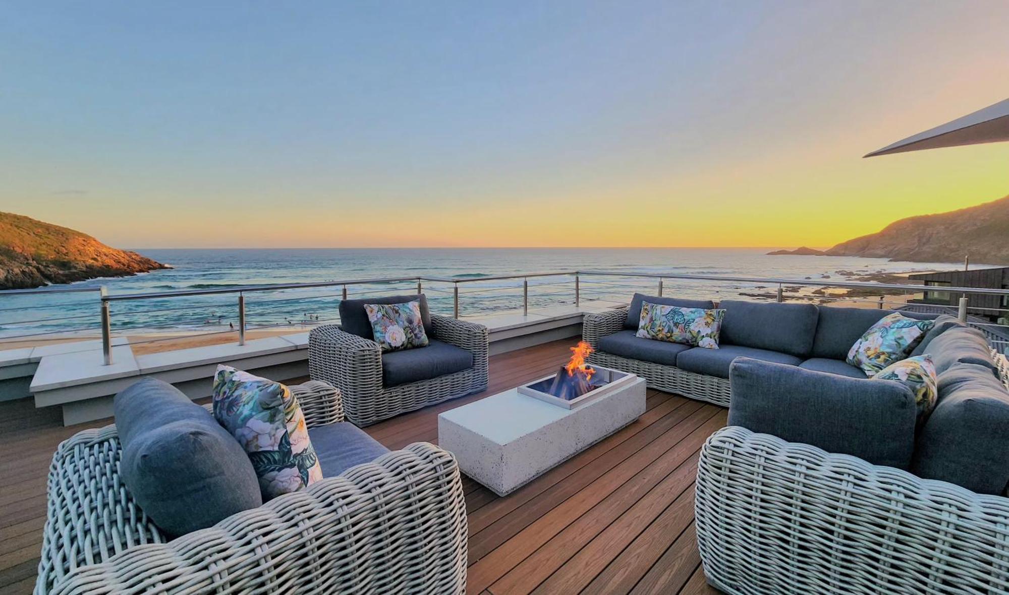 Waves Of Grace Seafront Villa Herolds Bay Exterior photo
