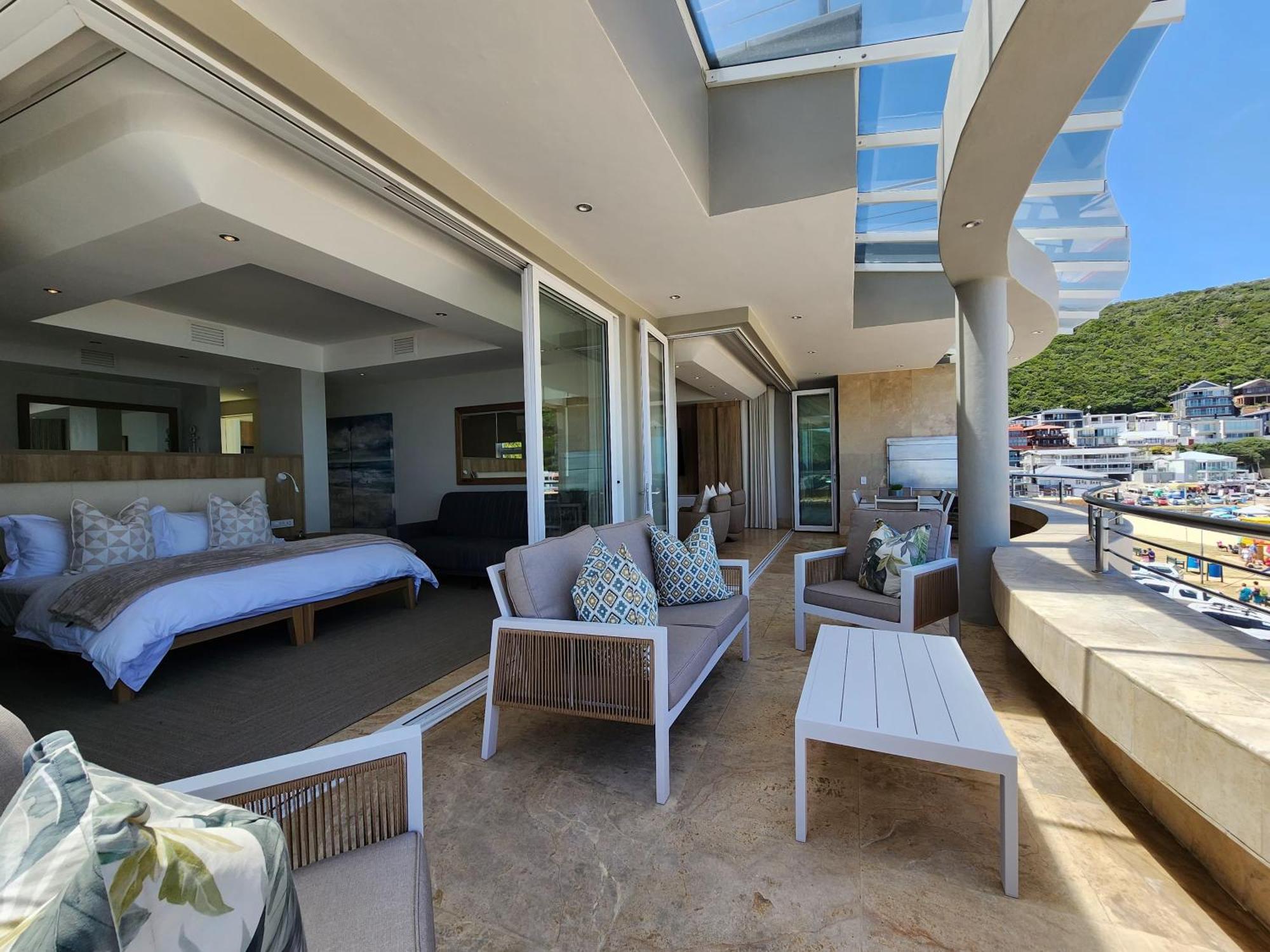 Waves Of Grace Seafront Villa Herolds Bay Exterior photo